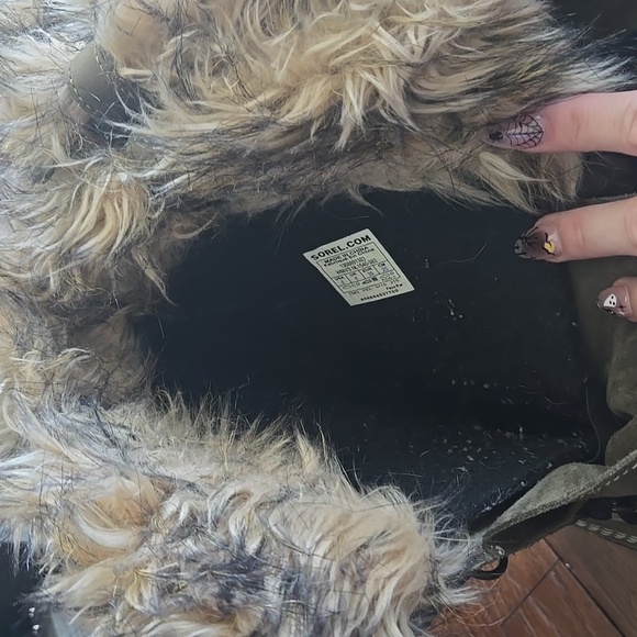 Sorel Olive and Black Winter Boots - Joan Of Arctic - Picture 5 of 5